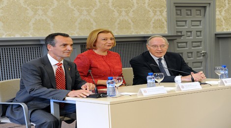 CONFERENCIA-COLOQUIO, “TIEMPOS DE CRISIS”